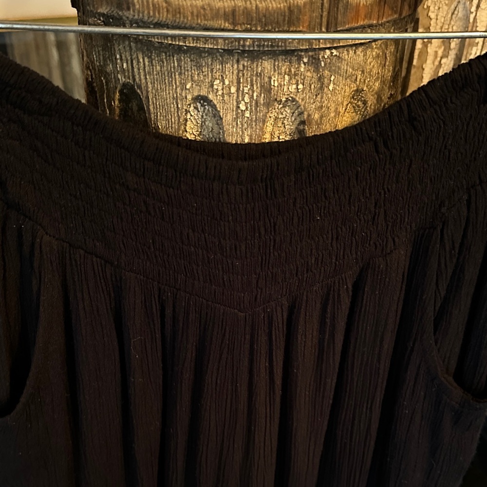 Elan Black Ribbed Wide-Leg Trousers - Picture 8 of 9